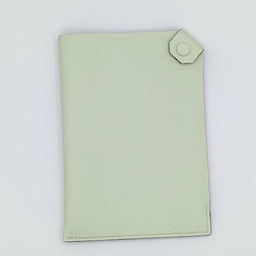 Hermes	Epsom Tarmac Passport Pouch Holder Vert Fizz